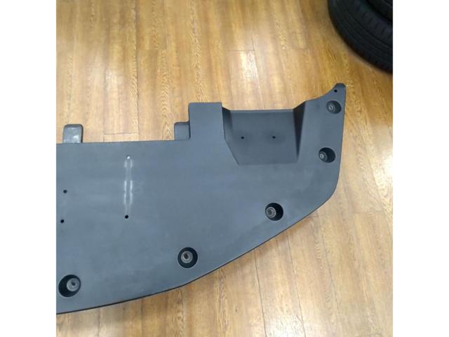 Nissan Skyline GT-R/BNR34 Genuine Parts
Front Under Diffuser