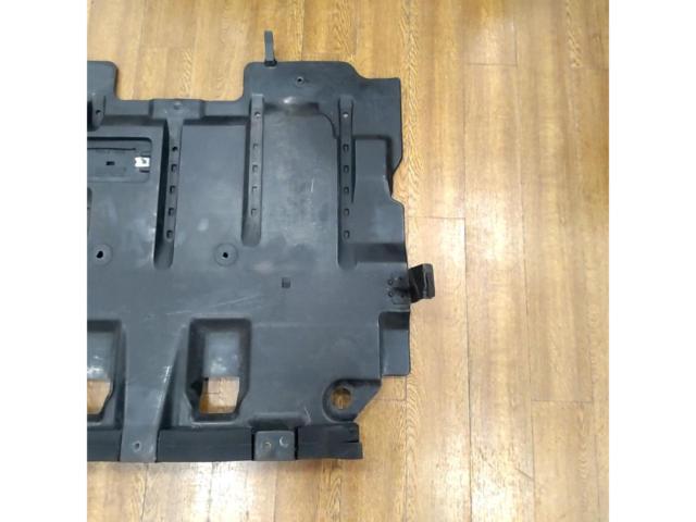 Nissan Skyline GT-R/BNR34 Genuine Parts
Front under cover