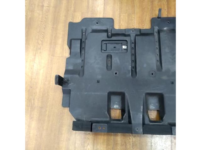 Nissan Skyline GT-R/BNR34 Genuine Parts
Front under cover