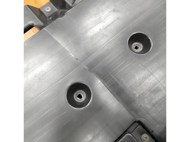 Nissan Skyline GT-R/BNR34 Genuine Parts
Front under cover