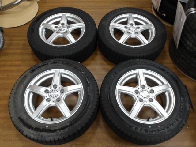 DUNLOP
VIOLENTO
JS + DUNLOP
WINTERMAXX
WM03