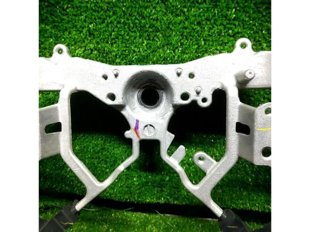[Hiace / 200 system
Toyota genuine parts for models 1-3
Urethane steering