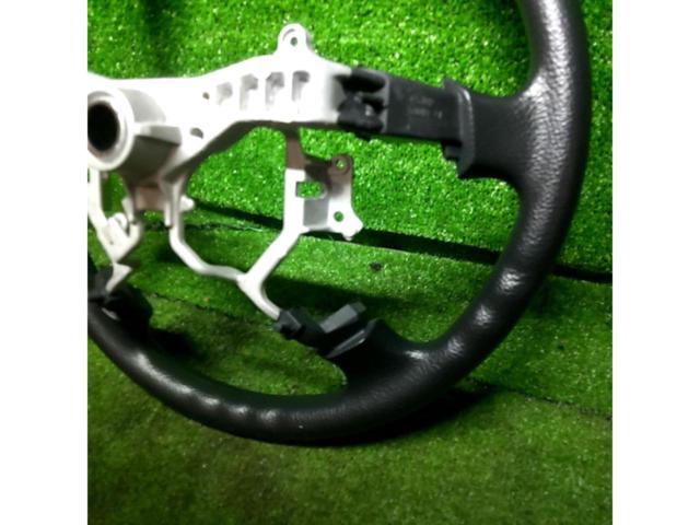 [Hiace / 200 system
Toyota genuine parts for models 1-3
Urethane steering