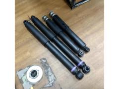 Wakeari
Hiace / 200 series Toyota genuine
Shock absorber
