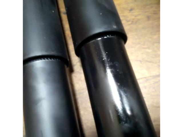 Wakeari
Hiace / 200 series Toyota genuine
Shock absorber