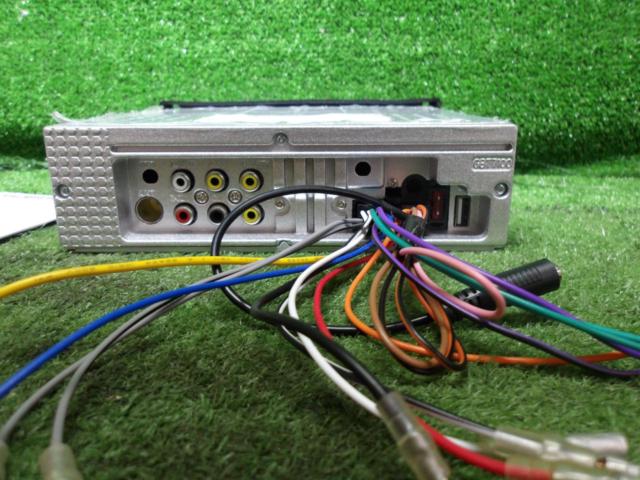 Unknown Manufacturer
1DIN in-dash monitor
7230W
