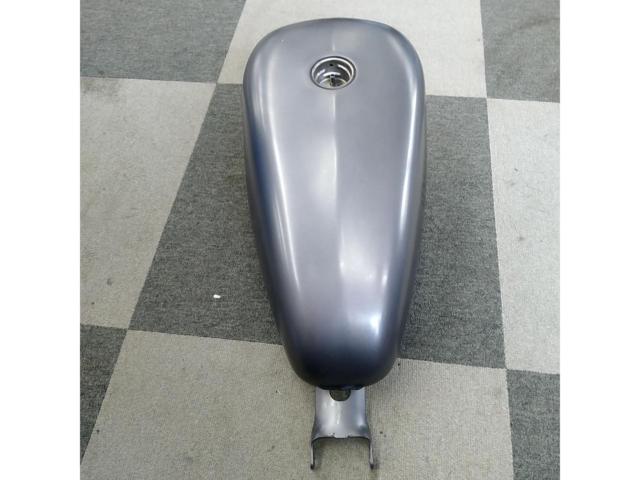 【スポーツスター XL883N アイアン】HARLEY-DAVIDSON純正 ガソリンタンク