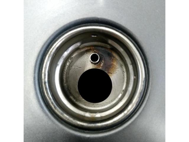 【スポーツスター XL883N アイアン】HARLEY-DAVIDSON純正 ガソリンタンク