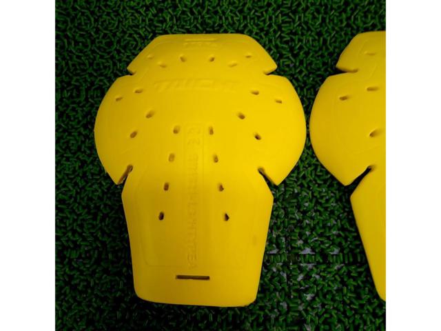 RSTaichi
Knee protector
EN1621-1
HTYPEA