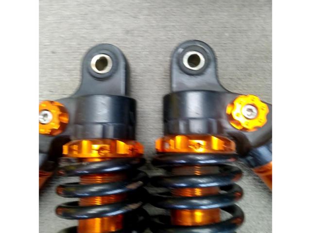 【ADV150/KF38】メーカー不明 タンク別体リアショック