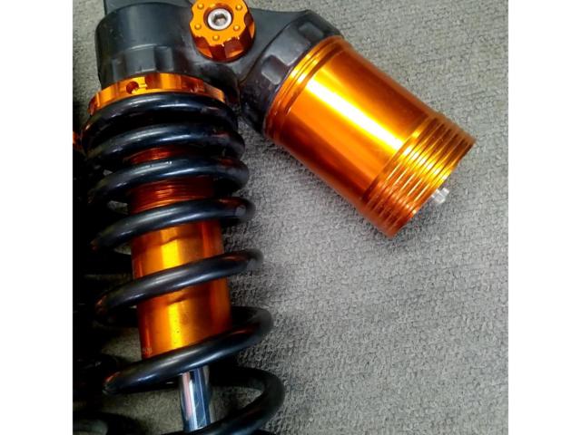 【ADV150/KF38】メーカー不明 タンク別体リアショック