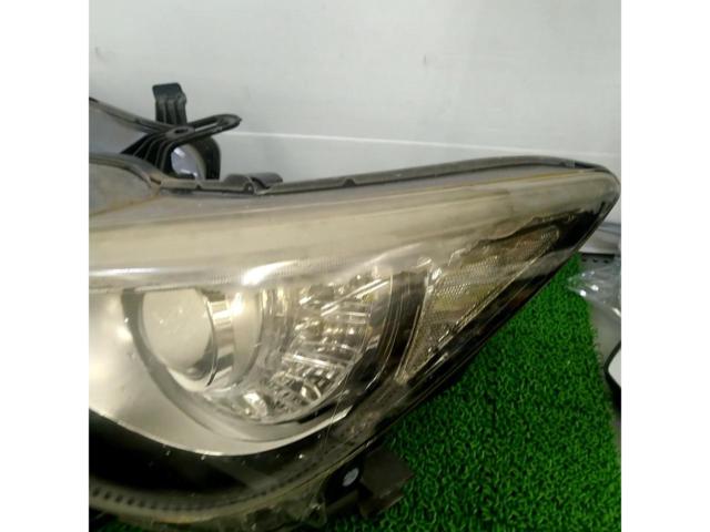 ワケアリ【スカイライン/V37】NISSAN純正 ヘッドライト