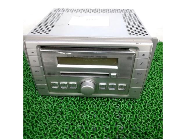SUZUKI 純正オプション Clarion製 CDチューナー