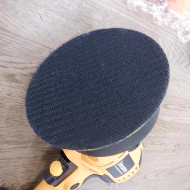 DEWALT DWE6401 ポリッシャー