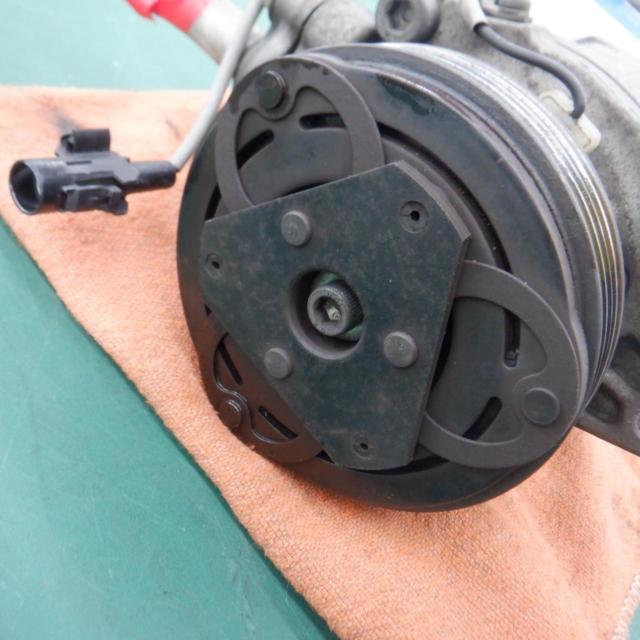 Wakeari
Genuine Suzuki air conditioning compressor for Wagon R/MH21S
/MH22S