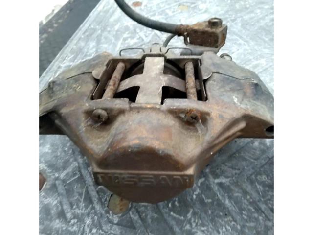 Nissan genuine
Skyline
HCR32
Genuine opposed rear caliper