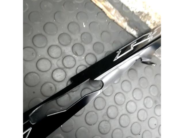 Unknown Manufacturer
Aluminum
Chain cover
YZF
R1