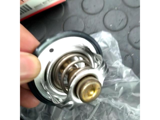 YAMAHA
4FM-12410-01
Thermostat