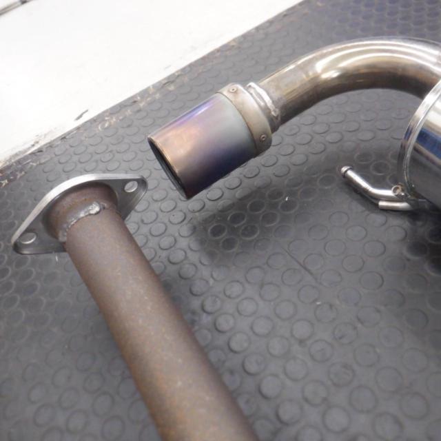 R-Magic
Tuned silencer with titanium tailpipe for RX-8/SE3P/late model