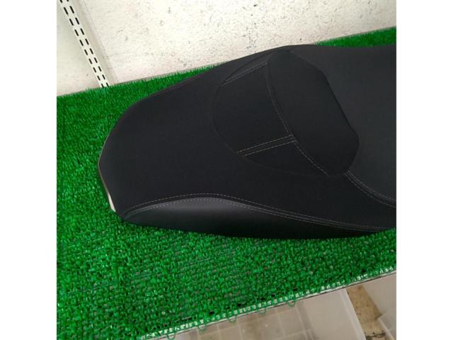 【YAMAHA】純正シート X-MAX
