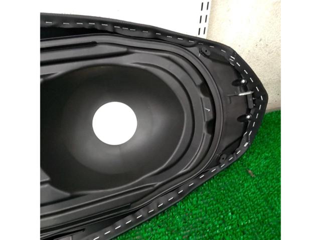 【YAMAHA】純正シート X-MAX