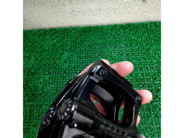 ADEPT メトロポリタンAL フラットペダル PDL18400