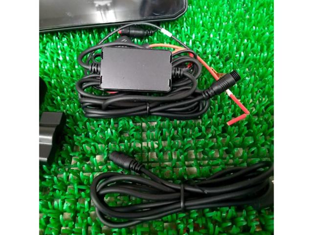 DASH
CAM
6.25-inch motorcycle dashcam