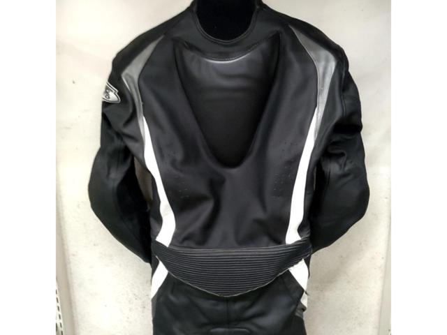 ChoSound Racing Suit
Size M