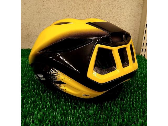 GIRO ECRIPSE PRO ヘルメット