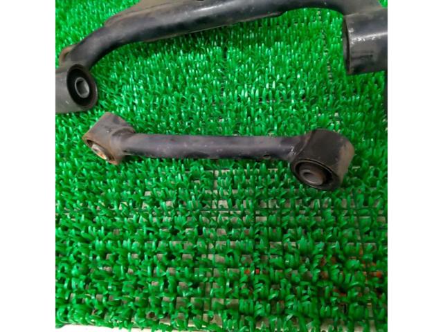 Genuine Yamaha engine hanger
Cygnus
Type 3