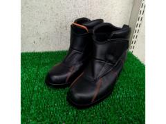 RossoStyleLab Riding Boots
Size: 23.5cm