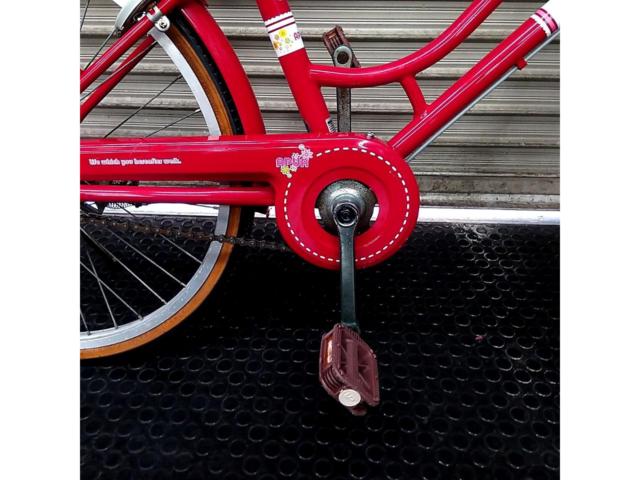 【わけあり現状販売】メーカー不明 APUA 22×1-3/8 シングルギアジュニアサイクル レッド