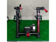 MINOURA V230 サイクルトレーナー