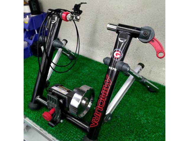 MINOURA V230 サイクルトレーナー