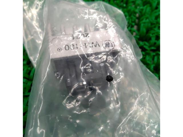 【メーカー不明】レギュレーター レギュレートレクチファイヤー 12V/WH100 整流器