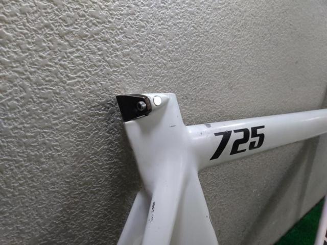 LEADER 725 ピストバイク用アルミフレーム ホワイト ※アウター外タイプ