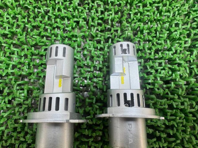 [H4] PIAA
LED bulb