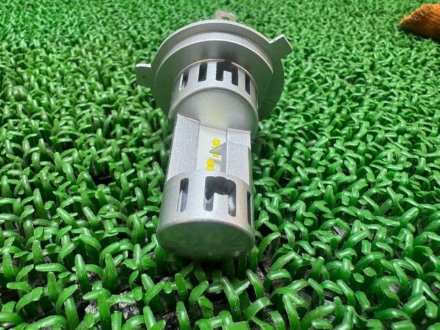 [H4] PIAA
LED bulb