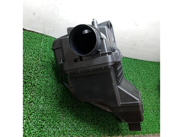 Honda genuine parts for Civic/FK7
Air cleaner BOX