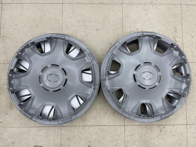15-inch Toyota genuine
Hiace
200 series
Type 4
Wheel cap