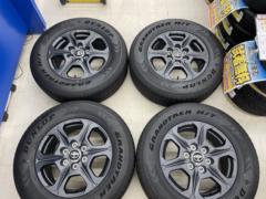 TOYOTA
Land Cruiser 300
GR Sports
Original wheel
+
DUNLOP
GRANDTREK
H / T
31