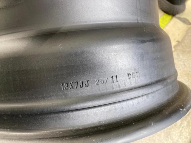 Unknown Manufacturer
Steel wheels *Sizes are actual measurements.