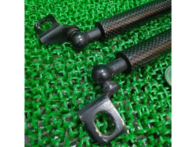 XIANGSHANG
Swift Sports / ZC33S
Bonnet damper