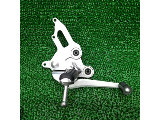 YAMAHA
MT-07 genuine step