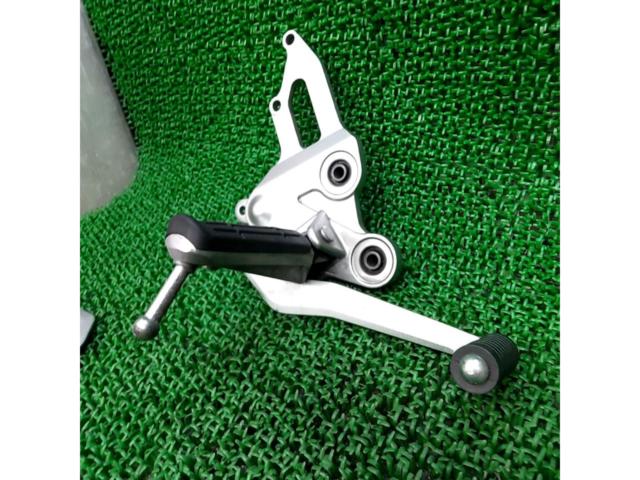 YAMAHA
MT-07 genuine step