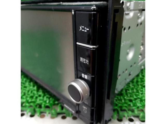 *No map SD card included.
Wakeari
Nissan genuine
MM319D-W