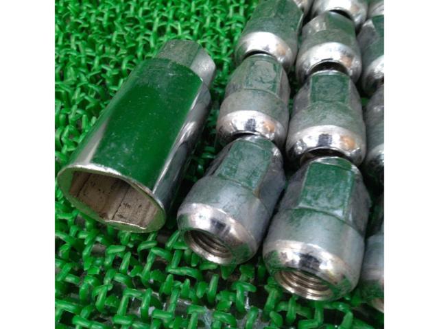 Honda genuine spherical nuts
Twenty