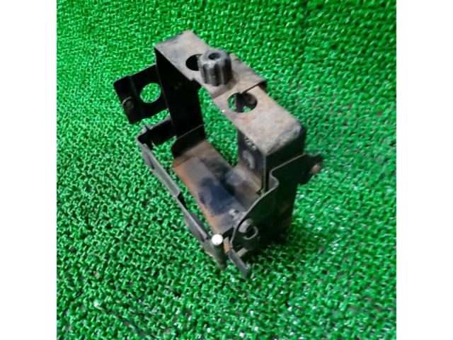 SR400 cab YAMAHA
SR400 genuine battery case