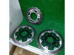 Kawasaki
Genuine Z900RS brake rotor set