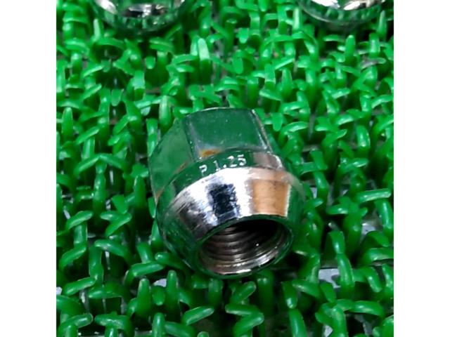 Unknown Manufacturer
M12 × P1.25
19 HEX
Sixteen